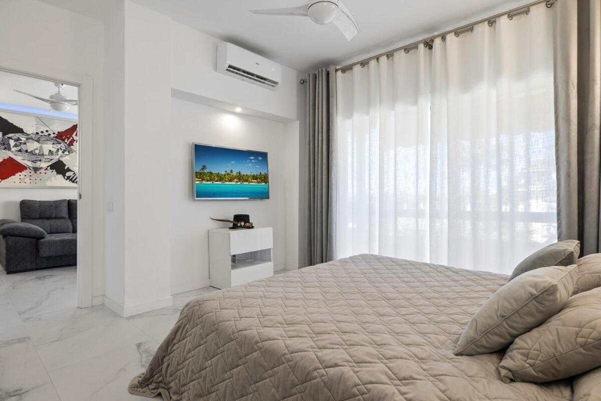 Fabulous One Bedroom Flat With Pool At The Golden Mile Marbella