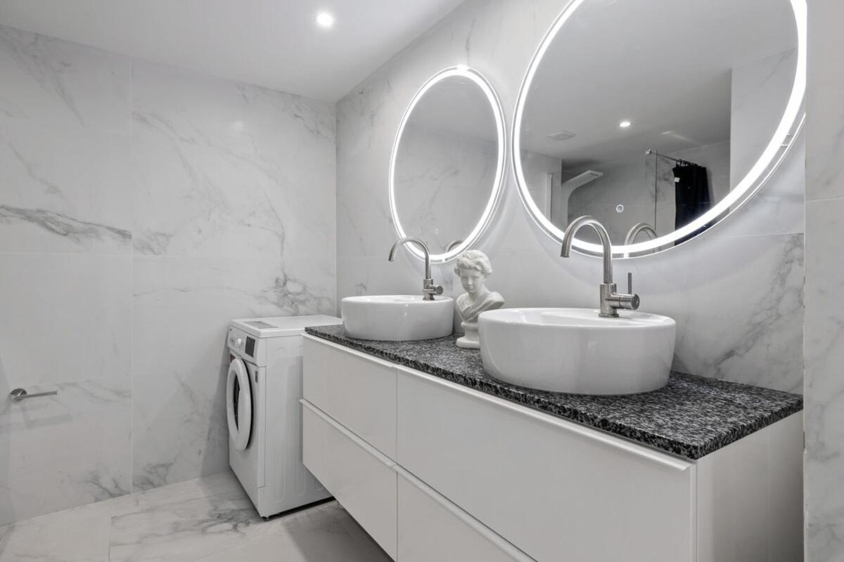 Fabulous One Bedroom Flat With Pool At The Golden Mile